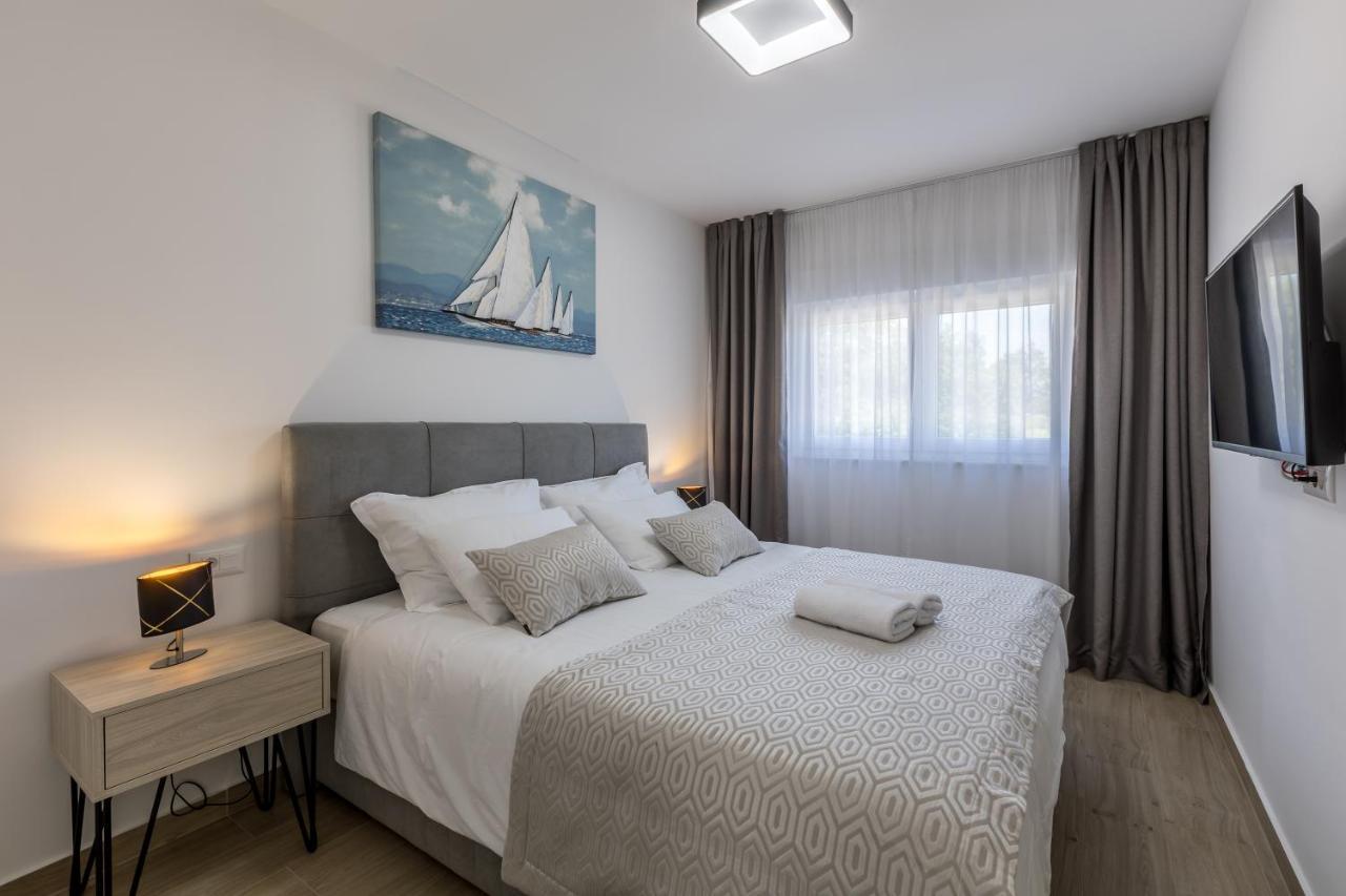 Luxury Apartments Katarina Kaštela Exterior foto