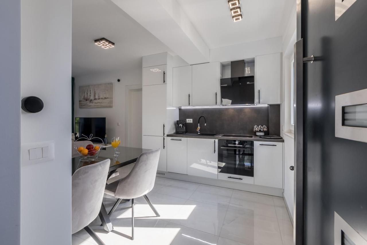 Luxury Apartments Katarina Kaštela Exterior foto